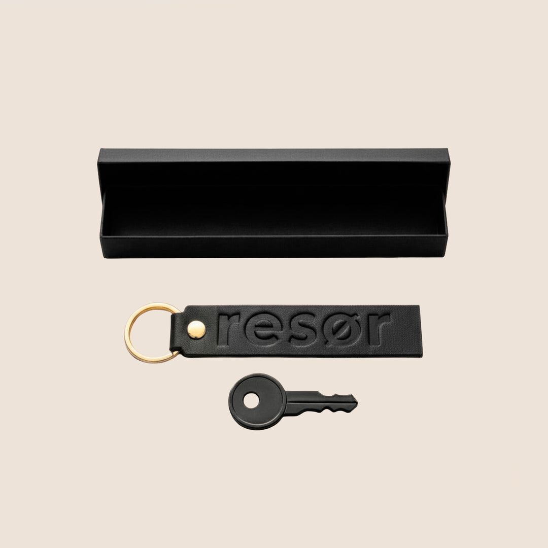 resør Leather Keychain