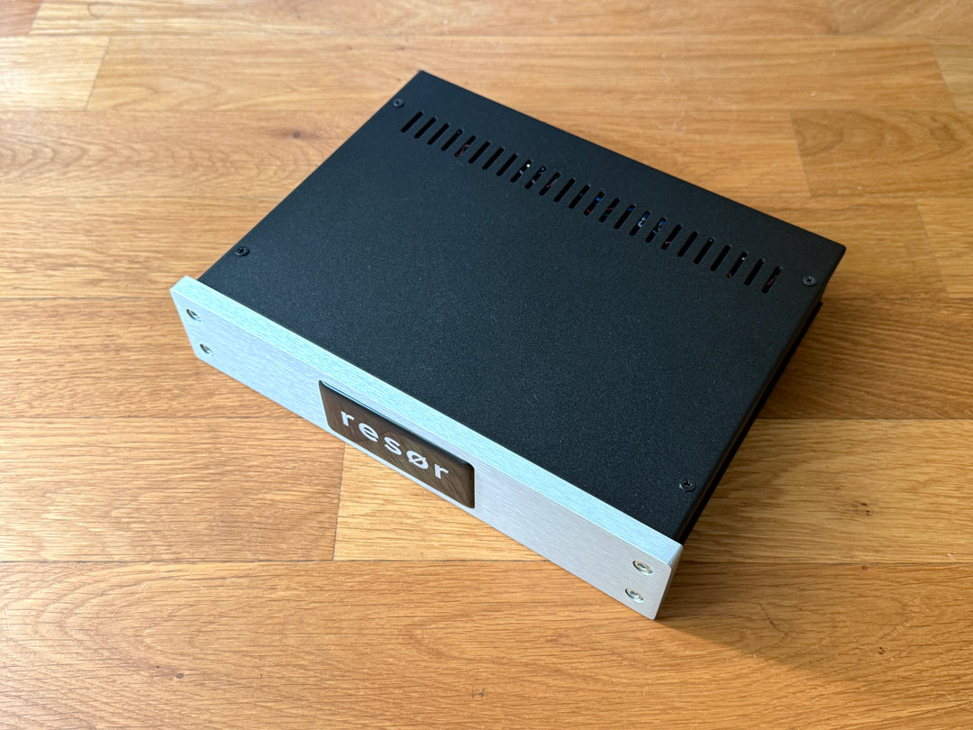 resør Phonograph / X2 (Class-A Phono Preamplifier)