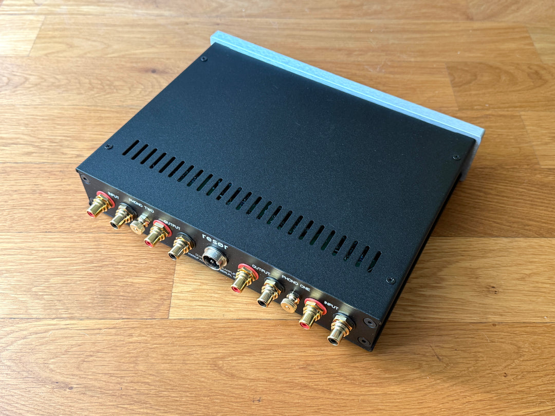 resør Phonograph / X2 (Class-A Phono Preamplifier)