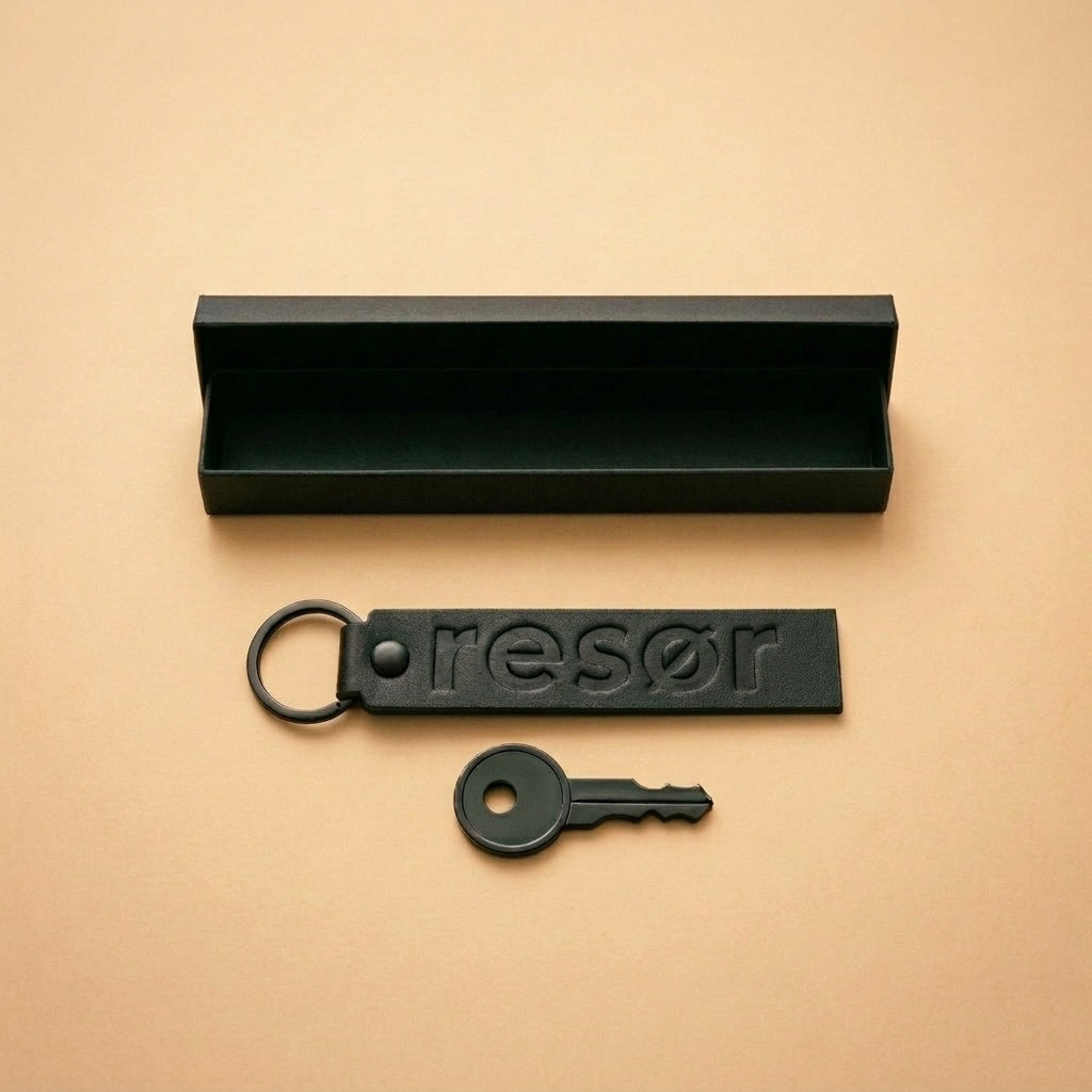 resør Leather Keychain