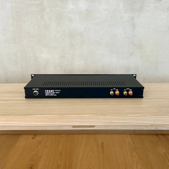 resør 100 LE frequency isolator